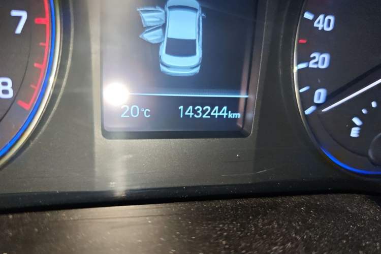 Used Hyundai Mistra 2019 1.8L Automatic Smart GLS China VI Standard Odometer Close Up