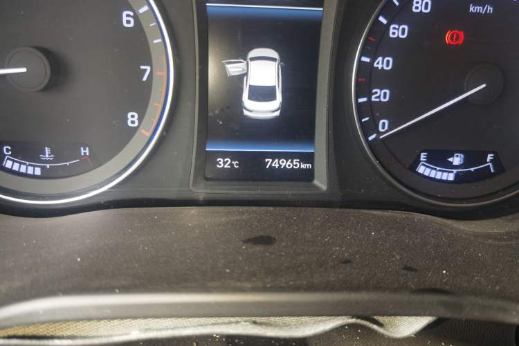 Used Hyundai Mistra 2019 1.8L Automatic Smart GLS Commemorative Model China VI Standard Odometer Close Up