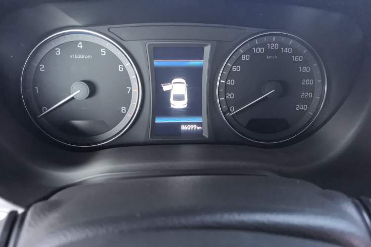 Used Hyundai Mistra 2019 1.8L Automatic Deluxe DLX Model China VI Standard Odometer Close Up