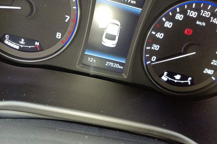 Used Hyundai Mistra 2019 1.8L Automatic Smart GLS Commemorative Model China VI Standard Odometer Close Up
