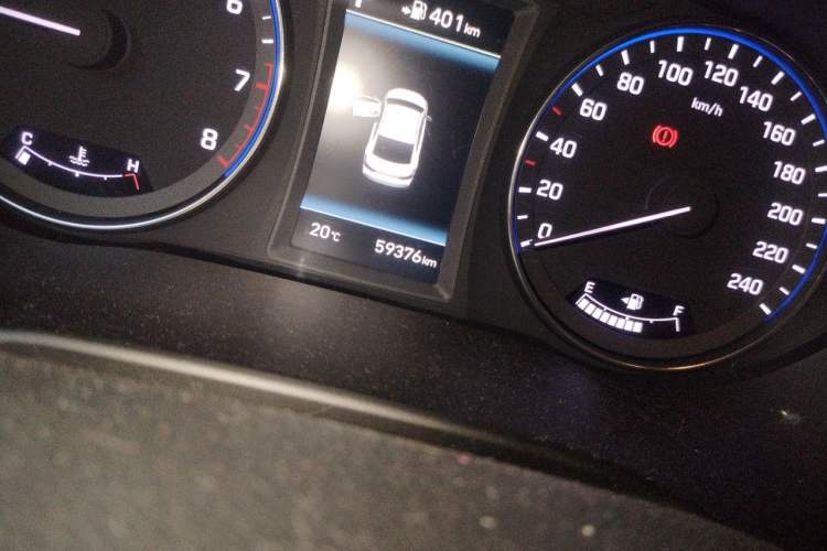 Used Hyundai Mistra 2019 1.8L Automatic Smart GLS Commemorative Model China VI Standard Odometer Close Up