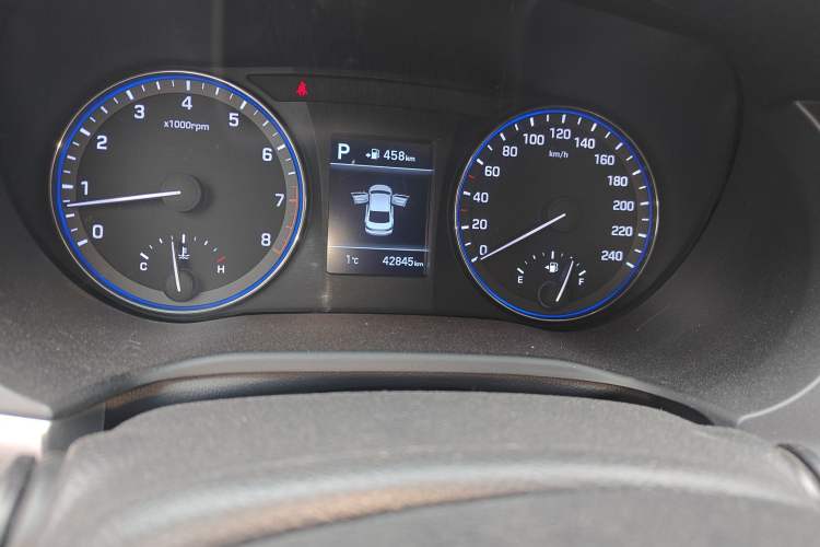 Used Hyundai Mistra 2019 1.8L Automatic Smart GLS China VI Standard Odometer Close Up