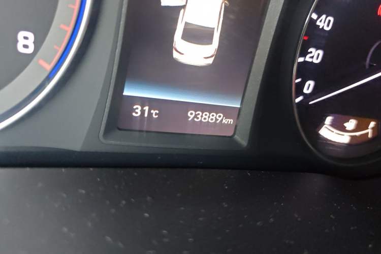 Used Hyundai Mistra 2019 1.8L Automatic Smart GLS China VI Standard Odometer Close Up