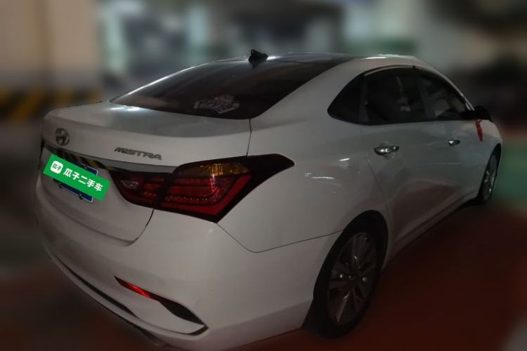 Used Hyundai Mistra 2019 1.8L Automatic Deluxe DLX Model China VI Standard Rear Right 45 Deg