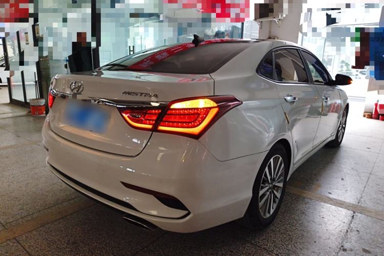 Used Hyundai Mistra 2019 1.8L Automatic Deluxe DLX Model China VI Standard Rear Right 45 Deg