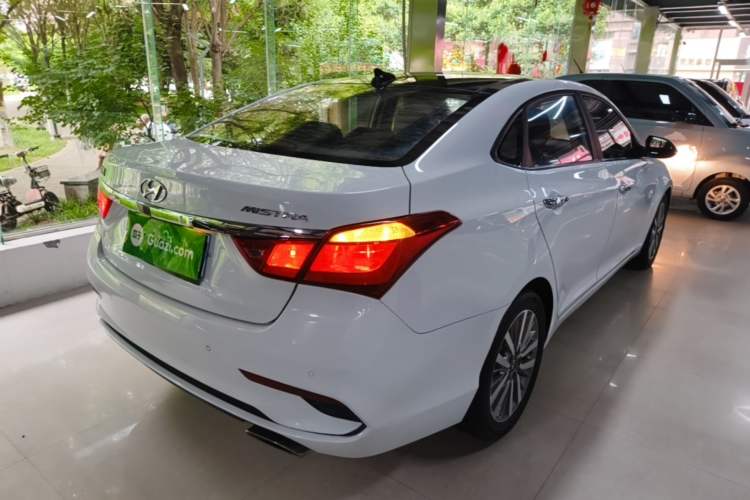 Used Hyundai Mistra 2019 1.8L Automatic Smart GLS China VI Standard Rear Right 45 Deg