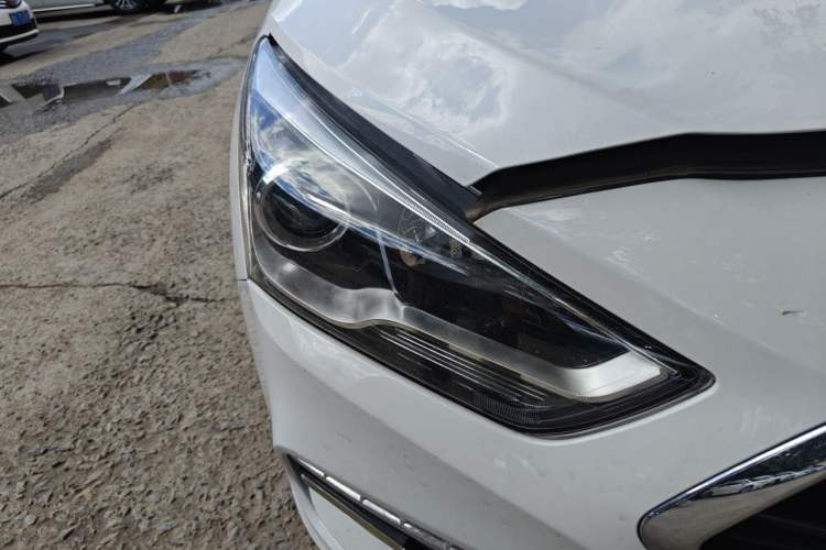 Used Hyundai Mistra 2019 1.8L Automatic Smart GLS China VI Standard Right Front Headlight