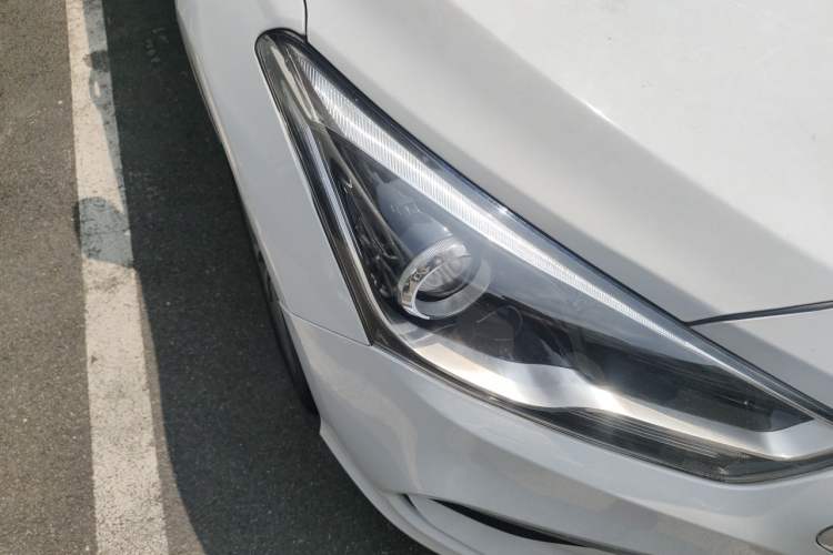 Used Hyundai Mistra 2019 1.8L Automatic Smart GLS China VI Standard Right Front Headlight