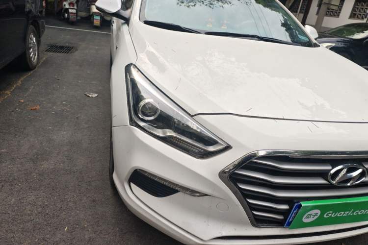 Used Hyundai Mistra 2019 1.8L Automatic Smart GLS Commemorative Model China VI Standard Right Front Headlight