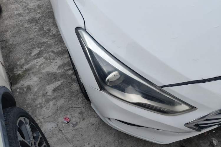 Used Hyundai Mistra 2019 1.8L Automatic Smart GLS China VI Standard Right Front Headlight