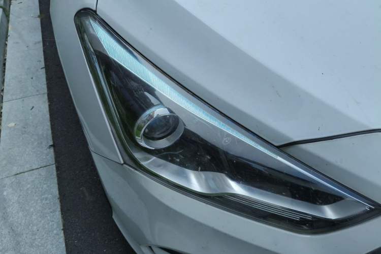 Used Hyundai Mistra 2019 1.6T Automatic Smart GLS China VI Standard Right Front Headlight
