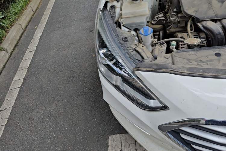 Used Hyundai Mistra 2019 1.8L Automatic Smart GLS Commemorative Model China VI Standard Right Front Headlight