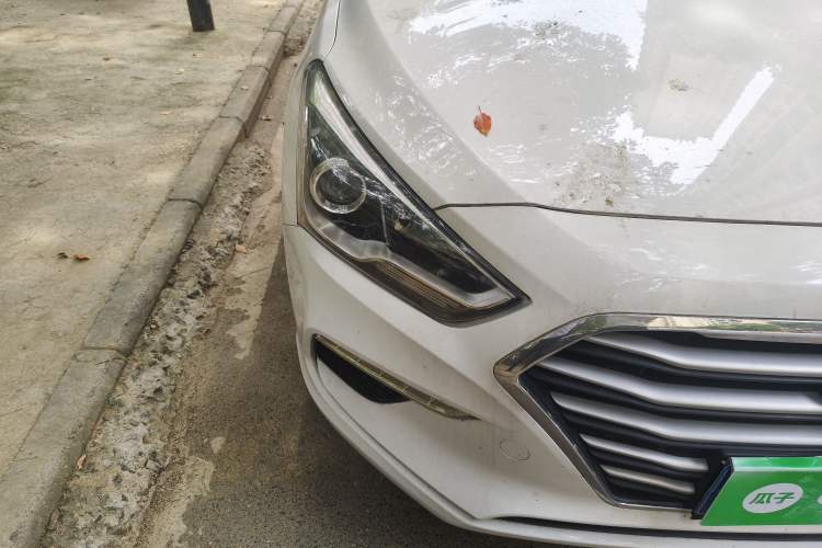 Used Hyundai Mistra 2019 1.8L Automatic Smart GLS China VI Standard Right Front Headlight