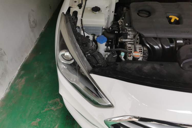 Used Hyundai Mistra 2019 1.8L Automatic Smart GLS Commemorative Edition China V Standard Right Front Headlight