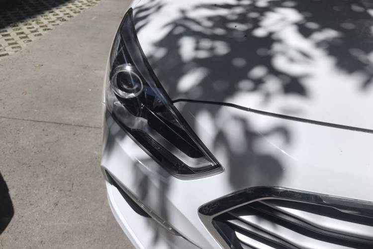 Used Hyundai Mistra 2019 1.8L Automatic Smart GLS China VI Standard Right Front Headlight