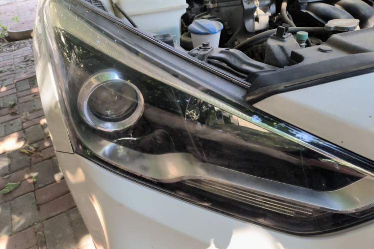 Used Hyundai Mistra 2019 1.8L Automatic Smart GLS Commemorative Edition China V Standard Right Front Headlight