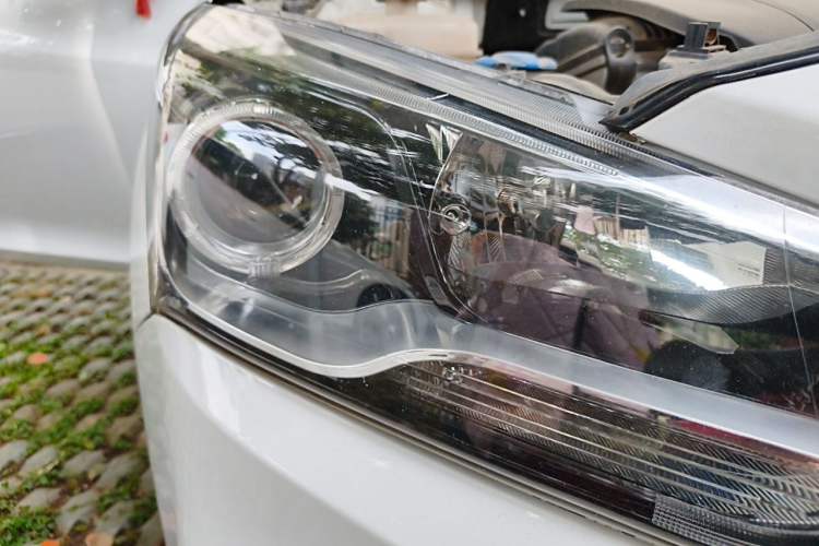 Used Hyundai Mistra 2019 1.8L Automatic Smart GLS China VI Standard Right Front Headlight