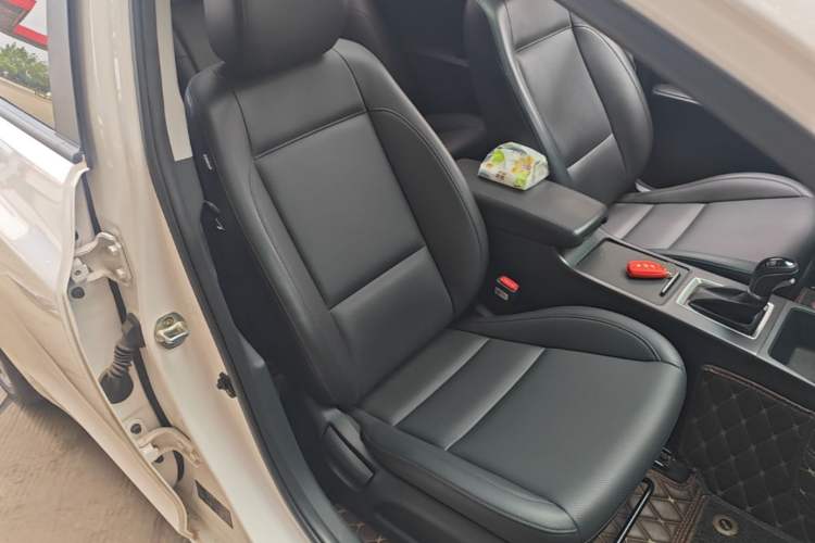 Used Hyundai Mistra 2019 1.8L Automatic Smart GLS Commemorative Model China VI Standard Right Front Seat