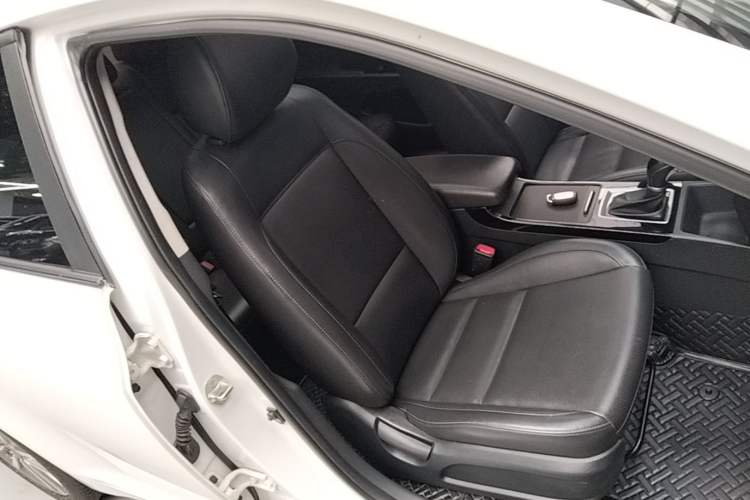 Used Hyundai Mistra 2019 1.8L Automatic Smart GLS China VI Standard Right Front Seat