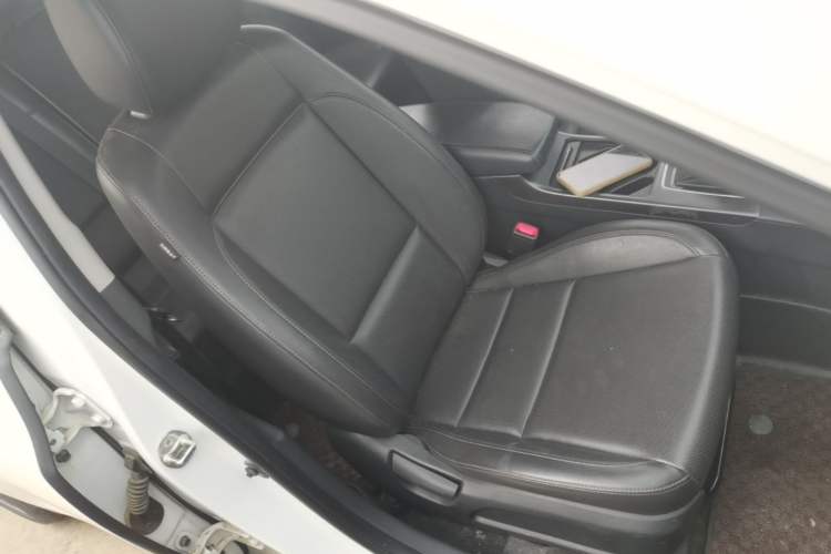 Used Hyundai Mistra 2019 1.8L Automatic Smart GLS Commemorative Model China VI Standard Right Front Seat