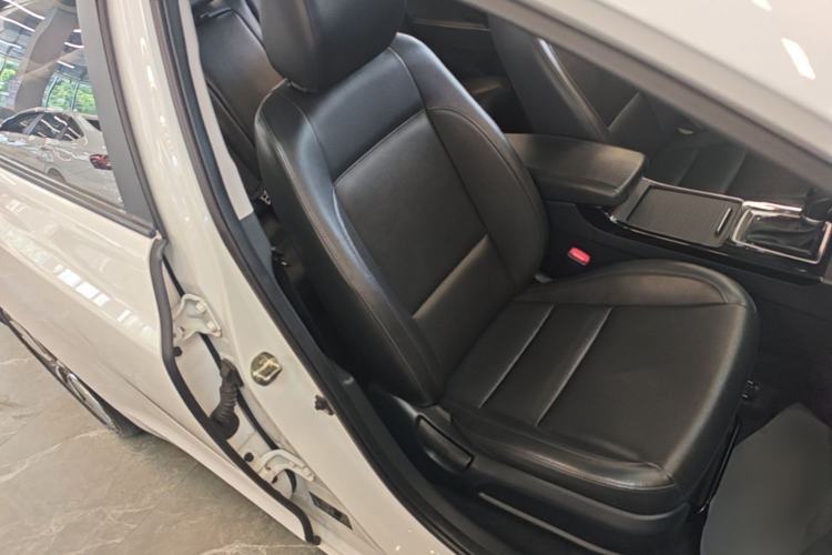 Used Hyundai Mistra 2019 1.8L Automatic Smart GLS China VI Standard Right Front Seat