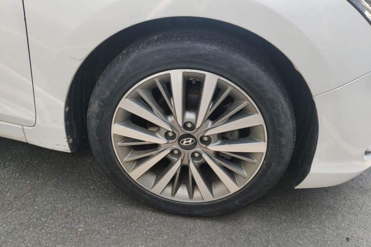 Used Hyundai Mistra 2019 1.8L Automatic Smart GLS China VI Standard Right Front Wheel Hub