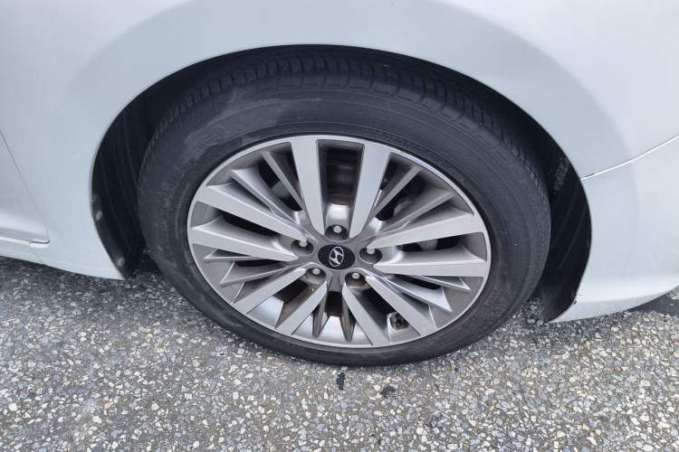 Used Hyundai Mistra 2019 1.8L Automatic Smart GLS China VI Standard Right Front Wheel Hub