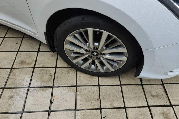 Used Hyundai Mistra 2019 1.8L Automatic Smart GLS China VI Standard Right Front Wheel Hub