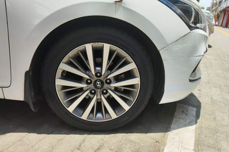 Used Hyundai Mistra 2019 1.8L Automatic Smart GLS China VI Standard Right Front Wheel Hub