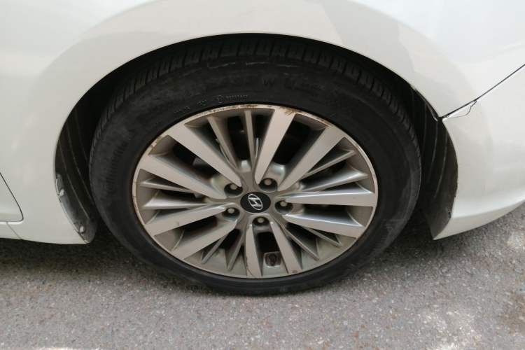 Used Hyundai Mistra 2019 1.8L Automatic Smart GLS Commemorative Model China VI Standard Right Front Wheel Hub