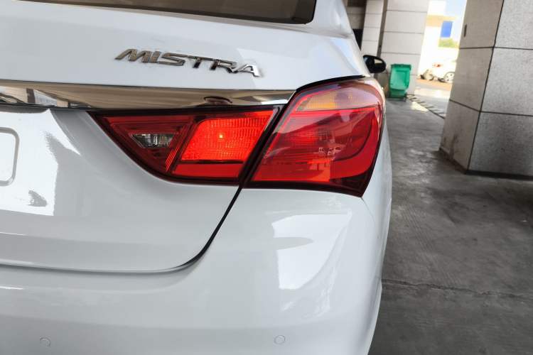 Used Hyundai Mistra 2019 1.8L Automatic Smart GLS China VI Standard Right Rear Taillight