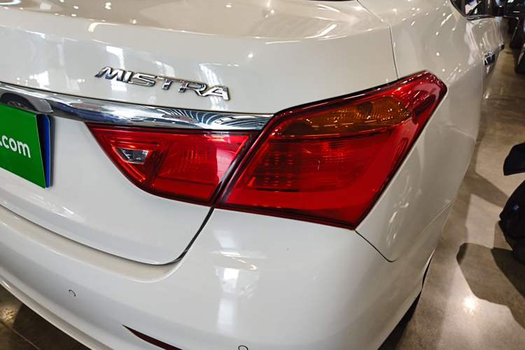 Used Hyundai Mistra 2019 1.8L Automatic Smart GLS China VI Standard Right Rear Taillight