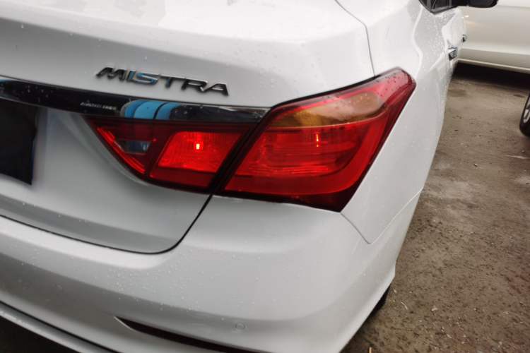 Used Hyundai Mistra 2019 1.8L Automatic Smart GLS China VI Standard Right Rear Taillight