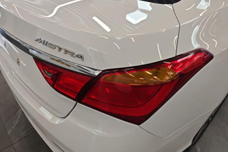 Used Hyundai Mistra 2019 1.8L Automatic Smart GLS China VI Standard Right Rear Taillight