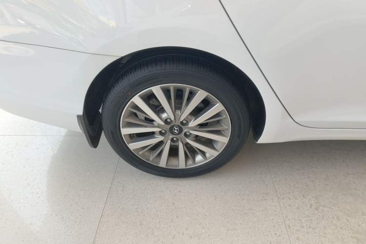 Used Hyundai Mistra 2019 1.6T Automatic Smart GLS China VI Standard Right Rear Wheel Hub