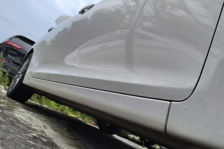Used Hyundai Mistra 2019 1.8L Automatic Smart GLS China VI Standard Right Side Sill