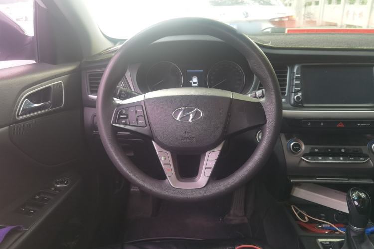 Used Hyundai Mistra 2019 1.8L Automatic Smart GLS Commemorative Model China VI Standard Steering Wheel