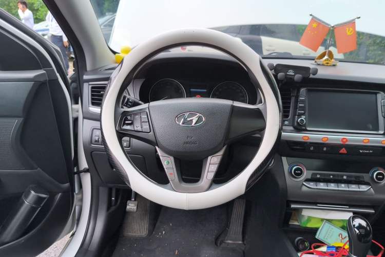 Used Hyundai Mistra 2019 1.8L Automatic Smart GLS Commemorative Model China VI Standard Steering Wheel