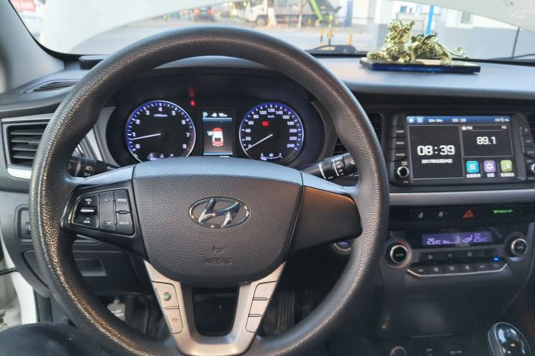 Used Hyundai Mistra 2019 1.8L Automatic Smart GLS Commemorative Edition China V Standard Steering Wheel