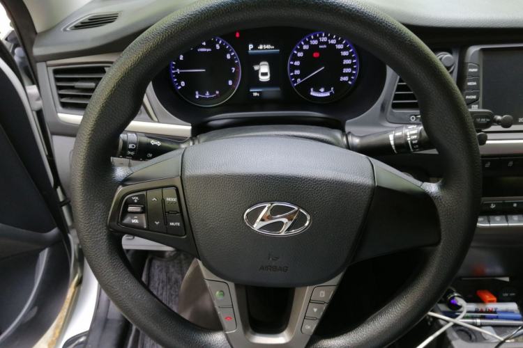 Used Hyundai Mistra 2019 1.8L Automatic Smart GLS Commemorative Model China VI Standard Steering Wheel