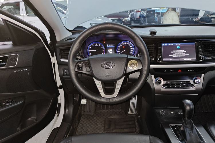 Used Hyundai Mistra 2019 1.8L Automatic Smart GLS Commemorative Model China VI Standard Steering Wheel