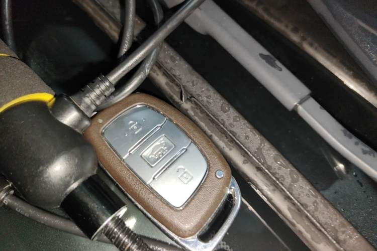 Used Hyundai Mistra 2019 1.8L Automatic Smart GLS China VI Standard Vehicle Key