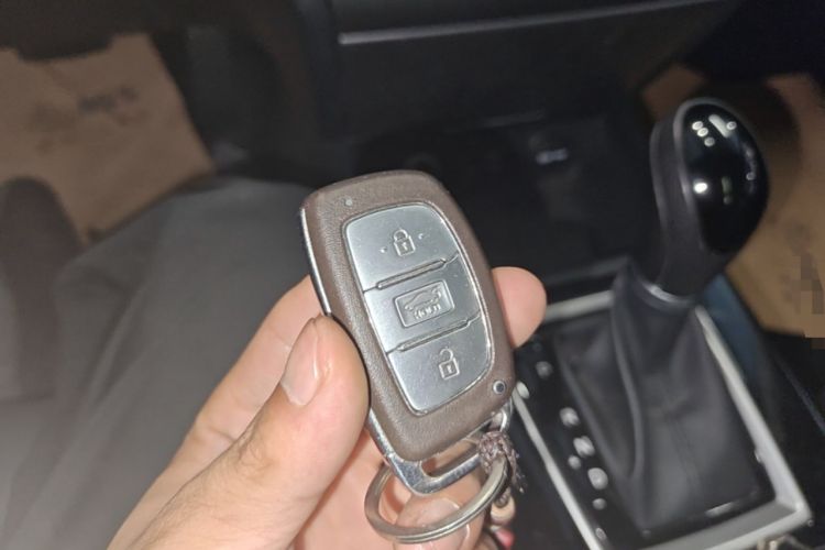 Used Hyundai Mistra 2019 1.8L Automatic Smart GLS China VI Standard Vehicle Key