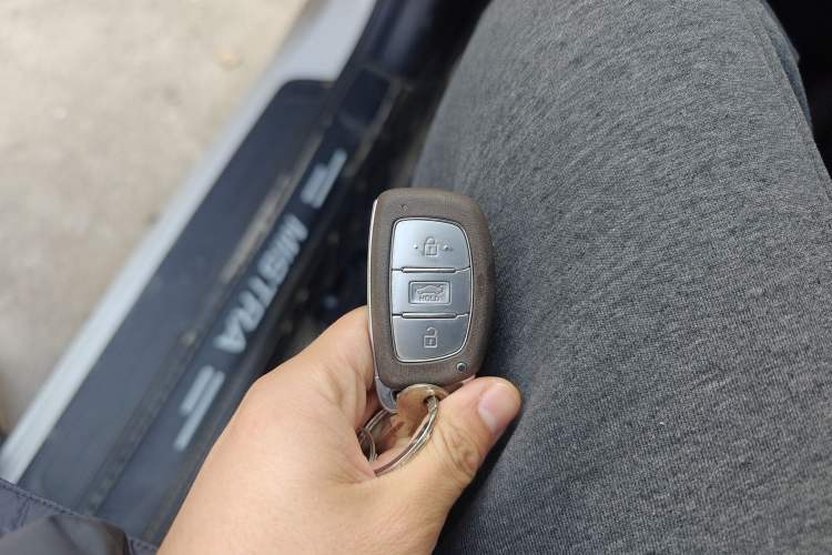 Used Hyundai Mistra 2019 1.8L Automatic Deluxe DLX Model China VI Standard Vehicle Key