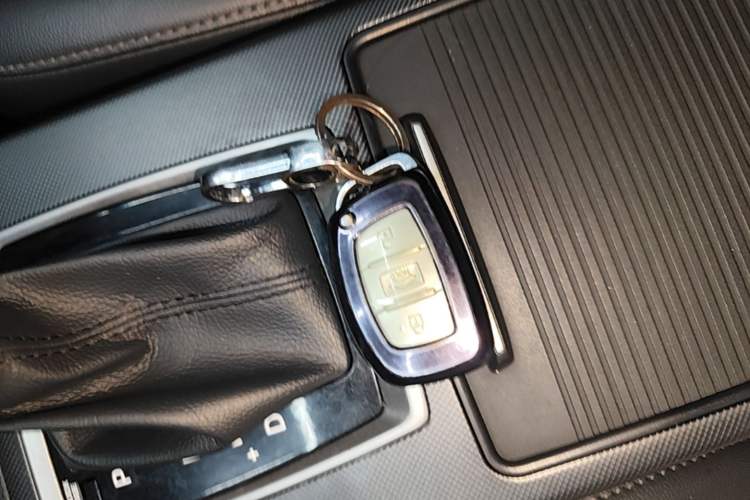 Used Hyundai Mistra 2019 1.8L Automatic Smart GLS Commemorative Model China VI Standard Vehicle Key