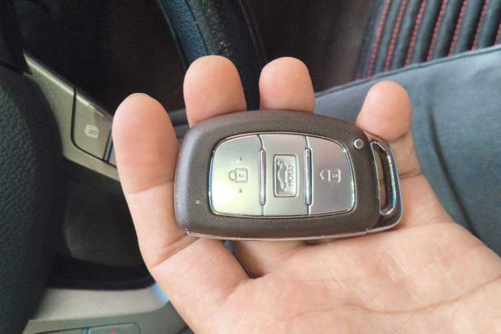 Used Hyundai Mistra 2019 1.8L Automatic Smart GLS China VI Standard Vehicle Key