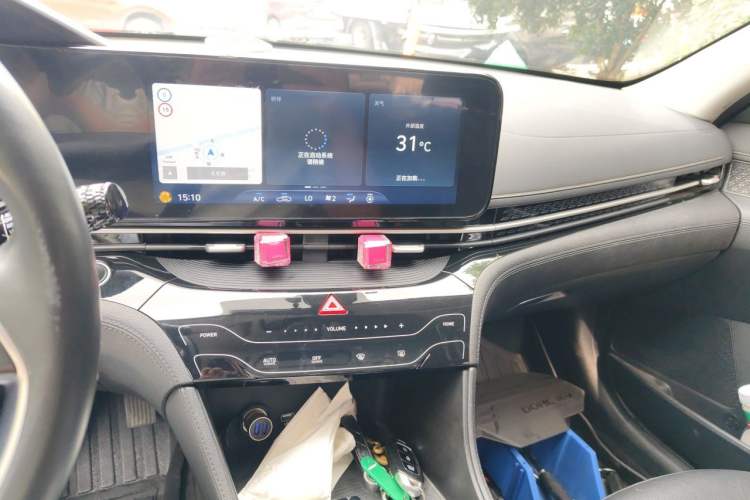 Used Hyundai Mistra 2021 1.8L CVT LUX Premium Edition Audio And AC Panel