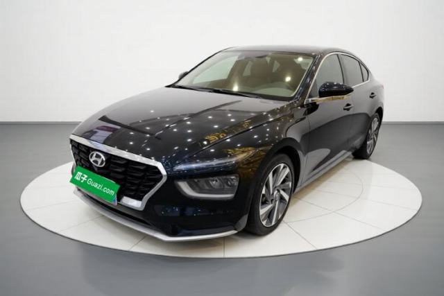 Used Hyundai Mistra 2021 1.8L CVT LUX Premium Edition