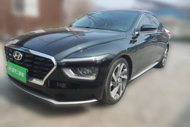 Used Hyundai Mistra 2021 1.8L CVT LUX Premium Edition
