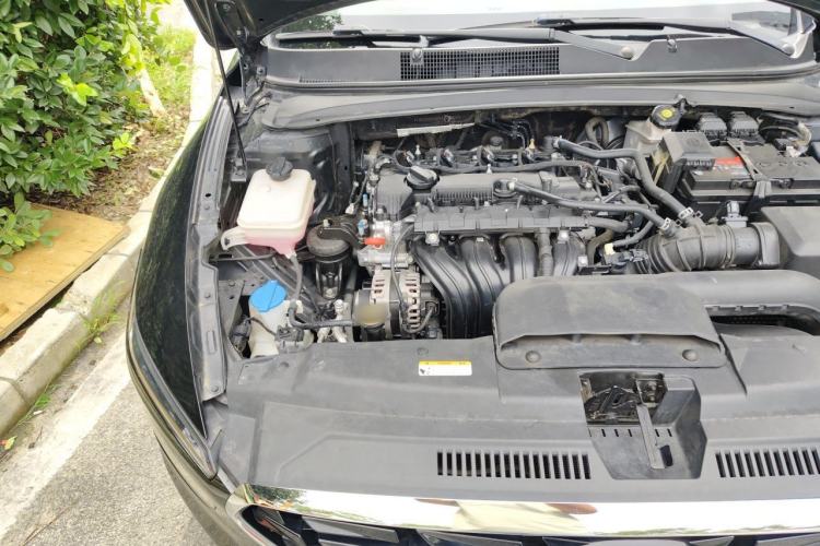 Used Hyundai Mistra 2021 1.8L CVT LUX Premium Edition Engine Bay Right
